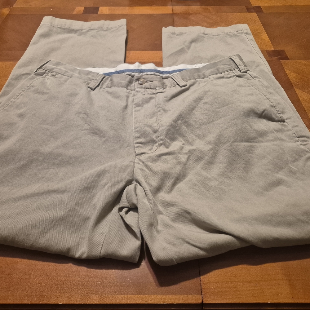 Ralph Lauren Men's Light Gray Chinos